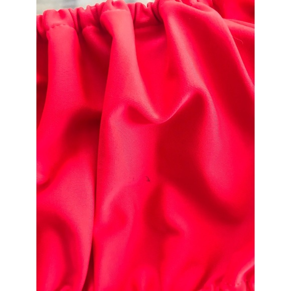 Bikini - Picture 2 of 2